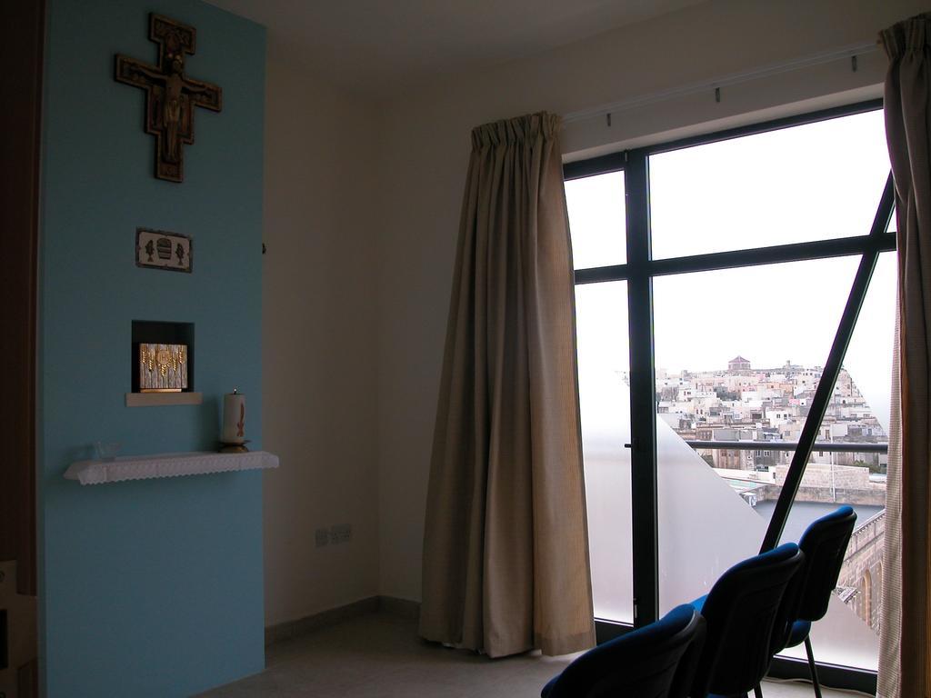 فندق Rivotorto Retreat House بيركيركارا المظهر الخارجي الصورة